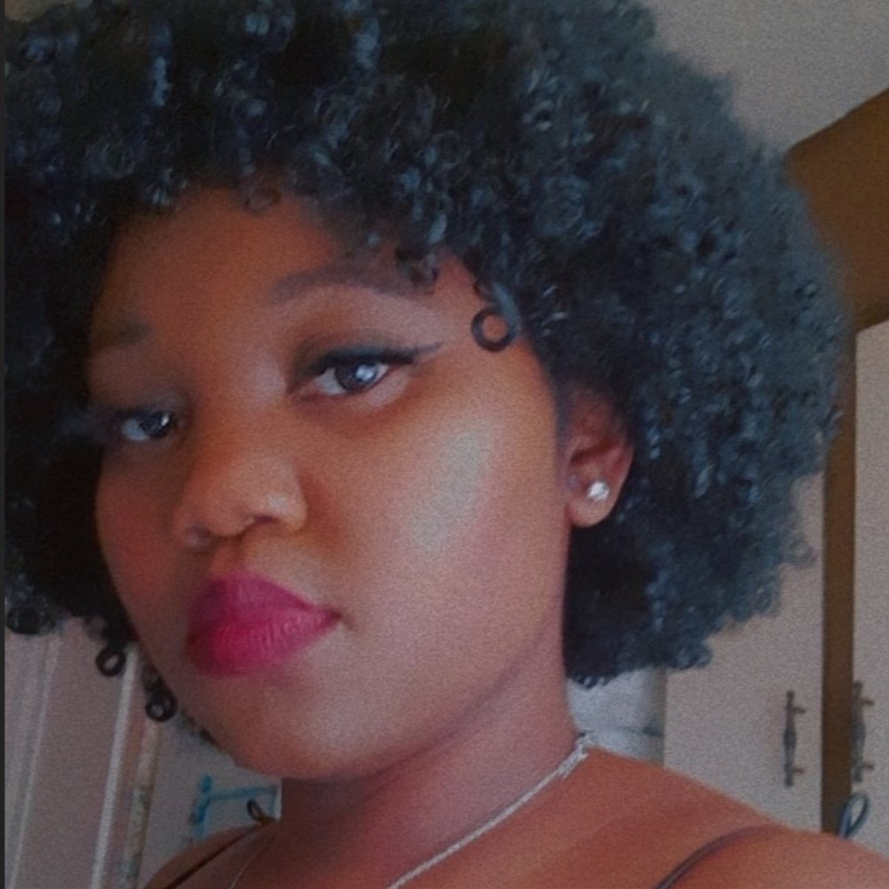 Meet your Posher, Sydni